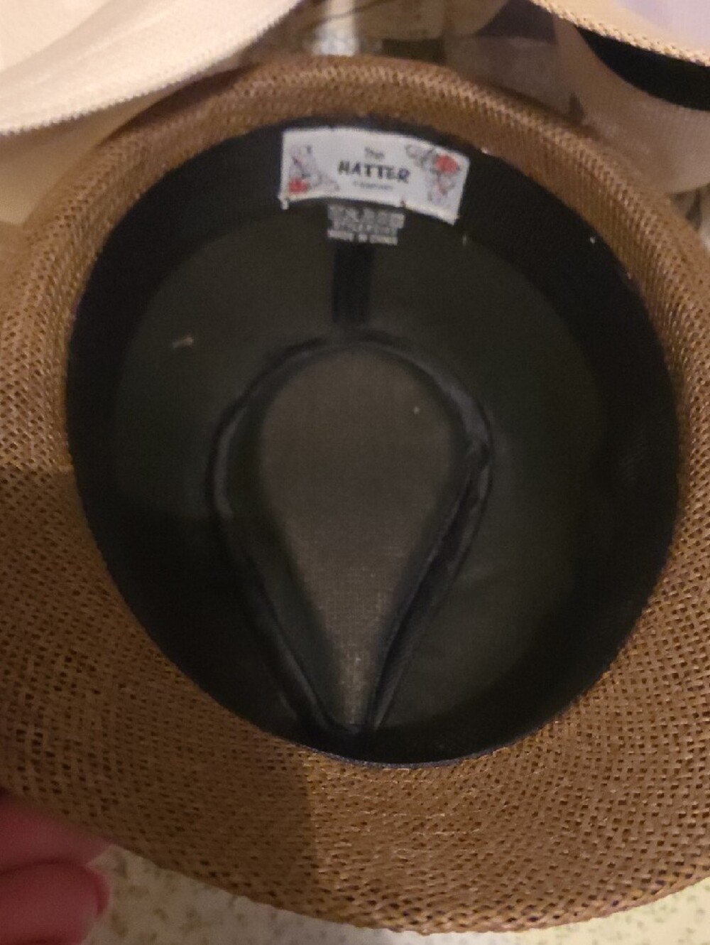 Three Straw Fedora Hats in White, Tan, and Brown - Picture 4 of 6